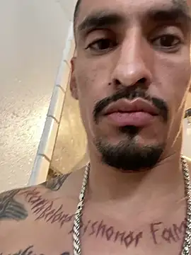 Snapshot of Prettyboiflaco chatting on February 16, 5:04 pm Prettyboiflaco online show from February 16, 5:04 pm