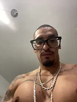 Snapshot of Prettyboiflaco chatting on January 21, 7:38 am Prettyboiflaco online show from January 21, 7:38 am