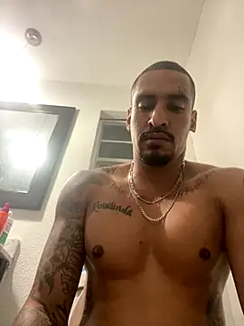 Snapshot of Prettyboiflaco chatting on September 21, 2:23 am Prettyboiflaco online show from September 21, 2:23 am