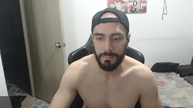 samuelgarcia  online show from November 29, 7:32 am