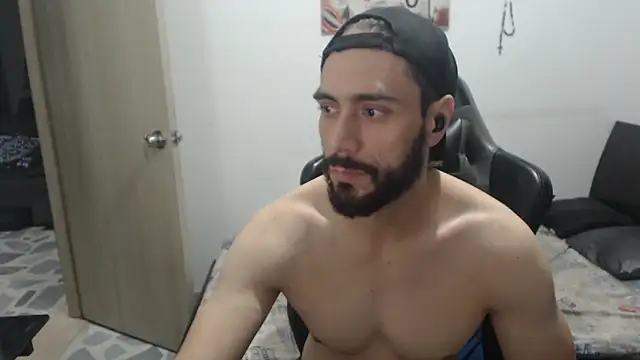 samuelgarcia  online show from November 27, 9:02 am