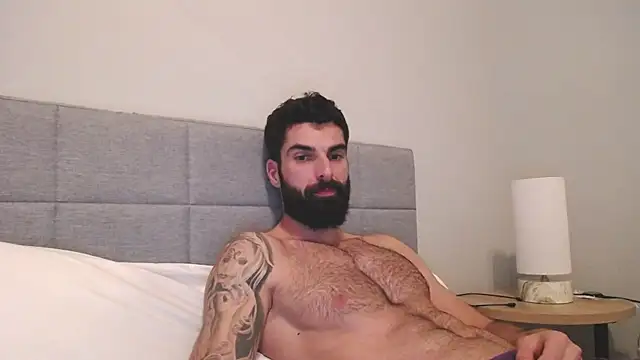 Verycutex online show from January 4, 11:48 pm