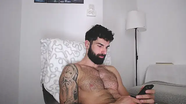 Verycutex online show from January 31, 8:43 am