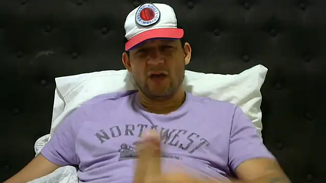 altenori112 online show from February 3, 3:42 am