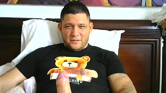 altenori112 online show from December 30, 5:23 pm