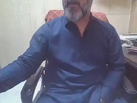 hairymaster95 online show from April 11, 3:57 am