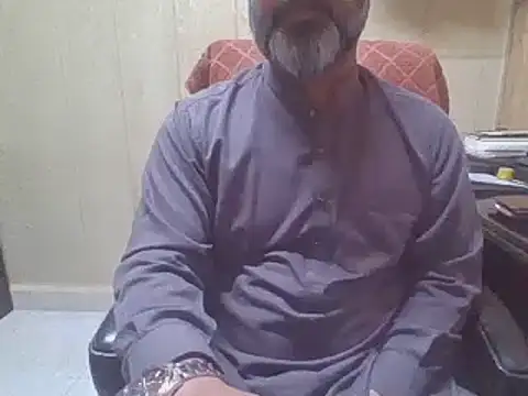 hairymaster95 online show from April 6, 4:46 am