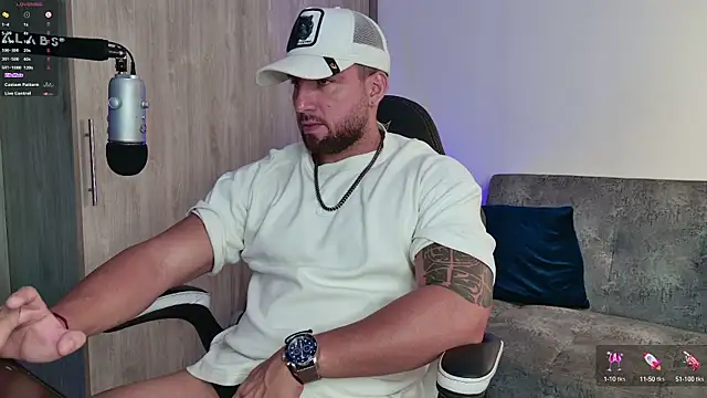 mr david cox online show from February 19, 11:04 pm