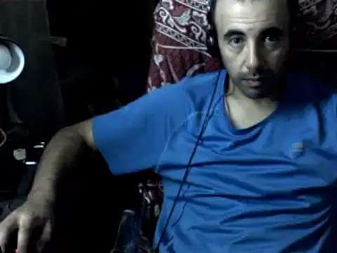 Snapshot of big_heart chatting on October 7, 8:29 am big heart online show from October 7, 8:29 am