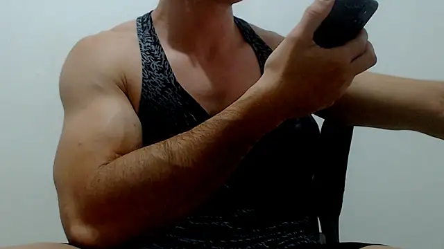 sexy fit guy on cam online show from September 20, 7:08 am