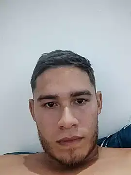 Sebasti34361956 online show from December 17, 8:37 pm