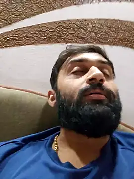 Snapshot of love4shownude chatting on March 13, 2:16 am love4shownude online show from March 13, 2:16 am