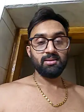 Snapshot of love4shownude chatting on March 18, 4:39 pm love4shownude online show from March 18, 4:39 pm