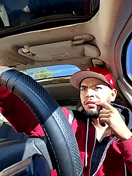 modelo38528061 online show from March 6, 4:04 pm