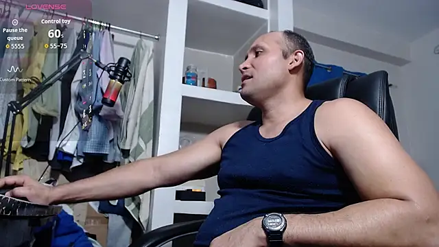 lewislamxxx hot online show from November 8, 11:30 pm