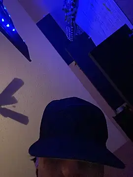 Jbizzle247 online show from December 15, 3:58 am