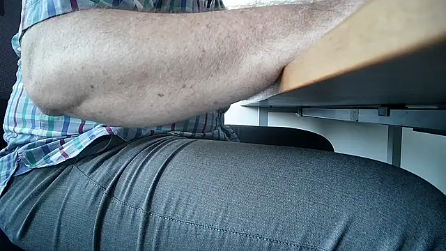 69bezfleku online show from May 27, 6:10 am