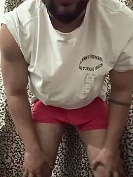 Rajbir0071 online show from October 27, 6:32 pm