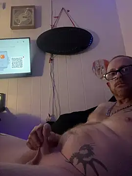 CLoSpunkmeyer69 online show from December 19, 8:13 am