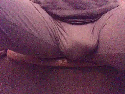 Snapshot of SDtinycok chatting on December 8, 3:56 pm SDtinycok online show from December 8, 3:56 pm