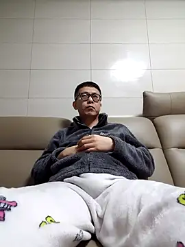 Snapshot of Ssk10N chatting on February 7, 2:37 pm Ssk10N online show from February 7, 2:37 pm
