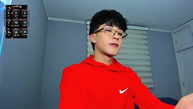 tom Howard online show from February 11, 1:21 am