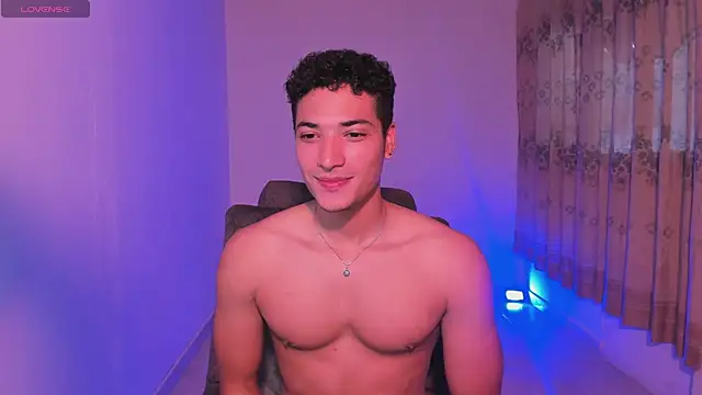 MitchellXD online show from January 18, 4:31 pm