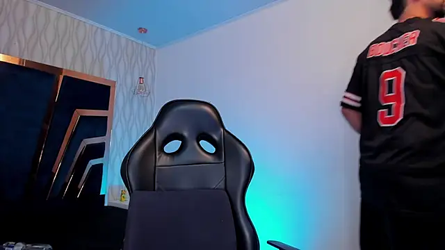 Petesevans online show from December 22, 11:35 pm