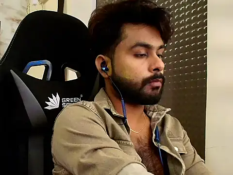 SHENOY3 online show from March 4, 8:27 pm