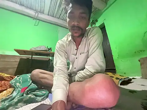 PrabV0319 online show from February 17, 7:24 pm