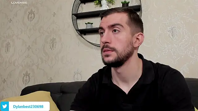 Dylan Best online show from January 12, 1:31 am