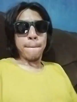 AlexAlejandro13 online show from May 25, 12:28 am