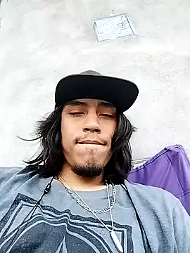 AlexAlejandro13 online show from March 31, 12:01 am