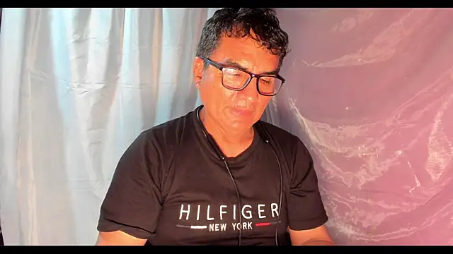 yandyaa online show from December 15, 2:19 am