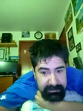 Snapshot of VonDoomdelToro chatting on February 4, 10:00 am VonDoomdelToro online show from February 4, 10:00 am