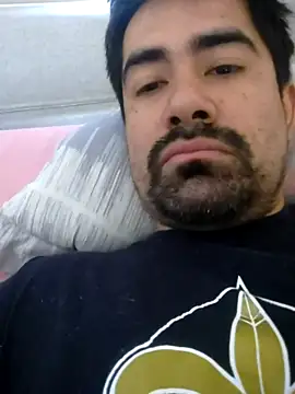 Snapshot of VonDoomdelToro chatting on February 16, 2:43 am VonDoomdelToro online show from February 16, 2:43 am