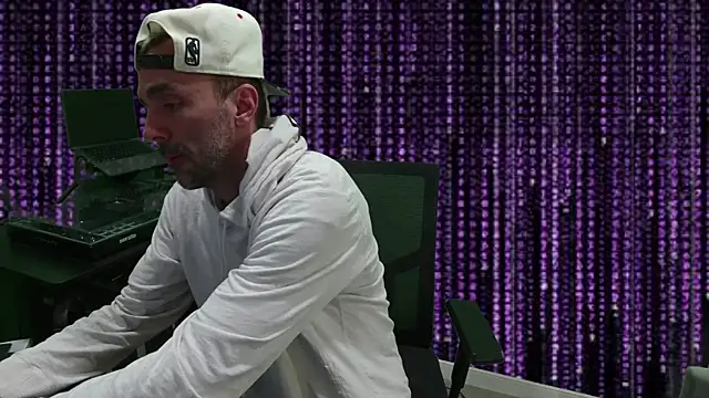 kuruptxxx live online show from March 11, 6:19 pm