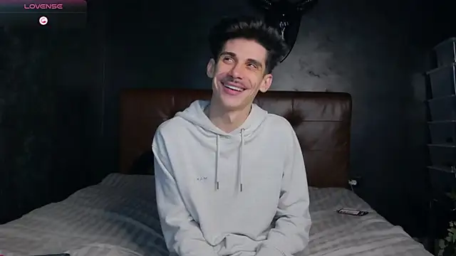 DanielCrush1 online show from March 9, 4:12 pm