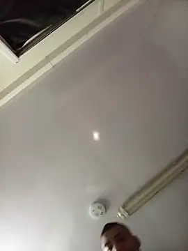 EISONREINA11 online show from October 8, 1:21 am