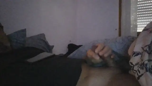 Snapshot of Diabulusux chatting on October 27, 7:10 am Diabulusux online show from October 27, 7:10 am