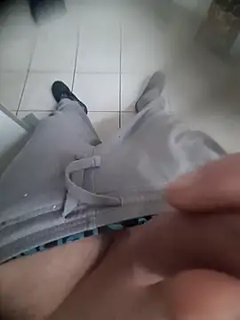 Zauberstab8 online show from February 10, 8:20 am