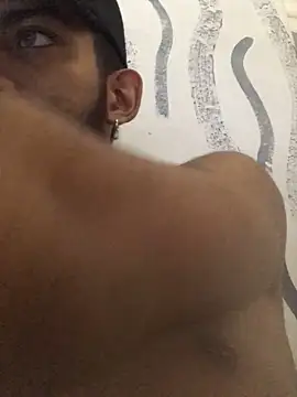 Alessandro  Rossi online show from December 23, 2:50 pm