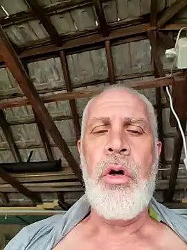 guywifi online show from February 21, 5:46 am