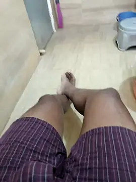 mkmony online show from October 29, 10:29 am