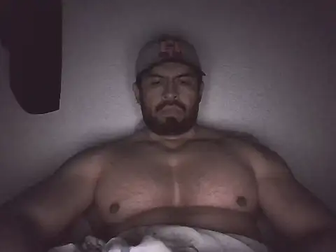 marcus002001 online show from May 29, 8:24 am