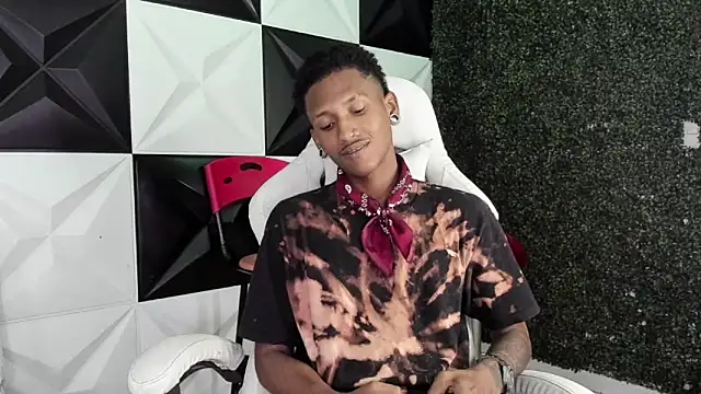 ManSant online show from March 4, 3:19 pm