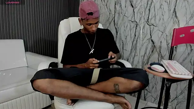 ManSant online show from November 18, 6:22 pm