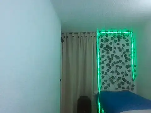 SexDiffrent online show from June 8, 1:28 am