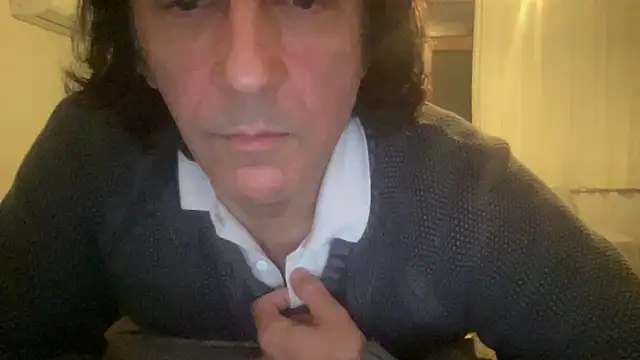 Snapshot of ALPHANDRE chatting on February 28, 5:15 pm ALPHANDRE online show from February 28, 5:15 pm