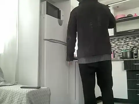 Snapshot of ALPHANDRE chatting on January 3, 7:06 am ALPHANDRE online show from January 3, 7:06 am
